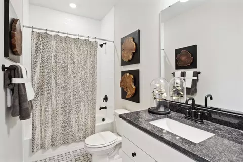 Bath - 11735 Cygnet Dr, Waldorf, MD 20601 photo 4 of 9