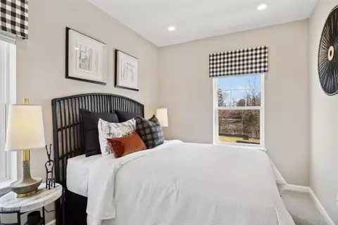 Bedroom - 11735 Cygnet Dr, Waldorf, MD 20601 photo 3 of 7
