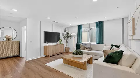 Living - 36586 Altisima Dr, Winchester, CA 92596 photo 2 of 2