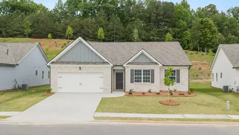 548 Majestic Oak Cir, Dallas, GA 30132