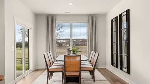 Dining - 1203 Essem Dr, Murfreesboro, TN 37130 photo 1 of 2