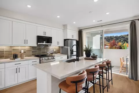Kitchen - 535 Gregory Way, Glendora, CA 91740 photo 11 of 12