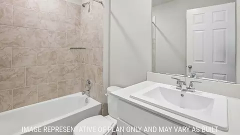 Bath - 209 Boatright Blvd, Jarrell, TX 76537 photo 2 of 5