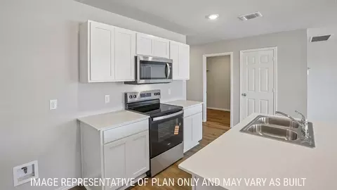 Kitchen - 209 Boatright Blvd, Jarrell, TX 76537 photo 3 of 8