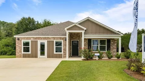 418 Oliver Dr, Dothan, AL 36301