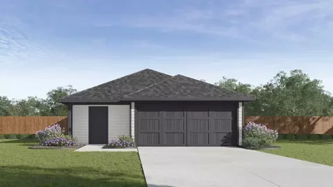 Exterior - 2207 Gentle Rain Dr, Luling, TX 78648 photo 3 of 7