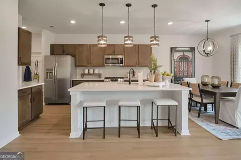 Kitchen - 309 Jagee Dr, Byron, GA 31008 photo 2 of 10