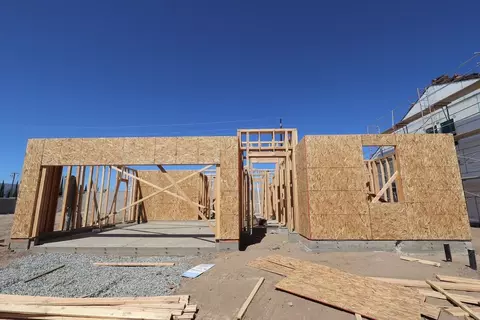 Exterior - 2543 Larimar Ave, Manteca, CA 95336 photo 2 of 8