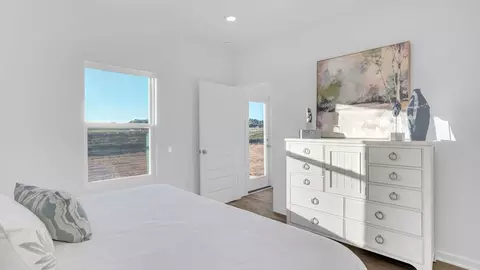 Bedroom - 11023 Elemis Dr, Daphne, AL 36526 photo 4 of 7