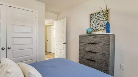 Bedroom - 6561 Firefly Dr, Milton, FL 32583 photo 5 of 13