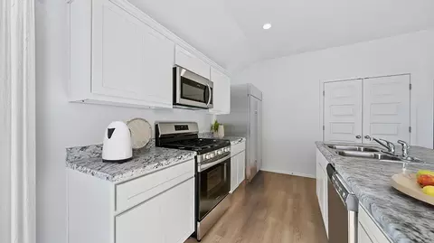Kitchen - 15 Leruss Blvd, Cabot, AR 72023 photo 2 of 4