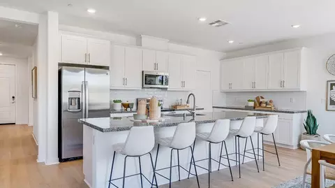 Kitchen - 27391 Two Cellos Way, Menifee, CA 92585 photo 1 of 2