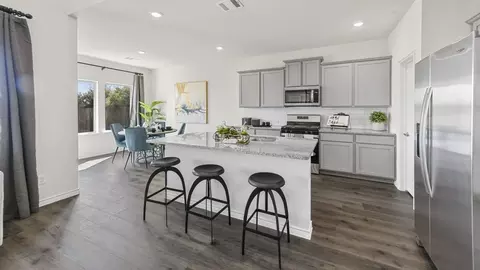Kitchen - 2604 Oconnell Cir, Aubrey, TX 76227 photo 7 of 8