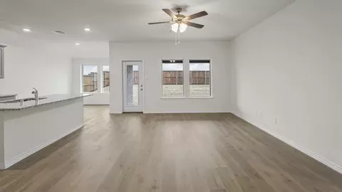 Living - 2604 Oconnell Cir, Aubrey, TX 76227 photo 2 of 6
