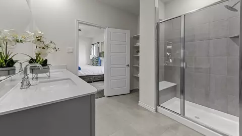 Bath - 2604 Oconnell Cir, Aubrey, TX 76227 photo 7 of 9