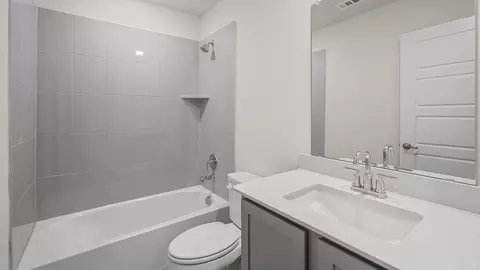 Bath - 2604 Oconnell Cir, Aubrey, TX 76227 photo 2 of 9