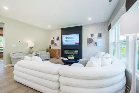 Living - 102 Cherry Glen Way, Euharlee, GA 30145 photo 5 of 13