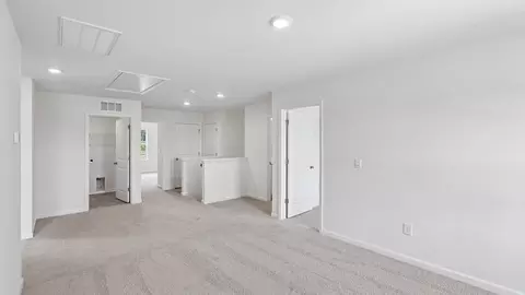 Entry Way - 36 Firehawk Dr, Spring Lake, NC 28390 photo 2 of 6