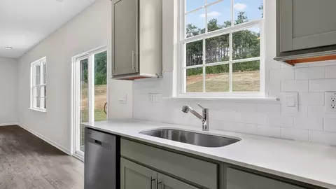 Kitchen - 36 Firehawk Dr, Spring Lake, NC 28390 photo 7 of 10