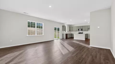 Living - 36 Firehawk Dr, Spring Lake, NC 28390 photo 3 of 6