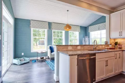 Kitchen - 1702 Copperleaf Blvd, Hanover, MD 21076 photo 6 of 9