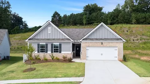 548 Majestic Oak Cir, Dallas, GA 30132