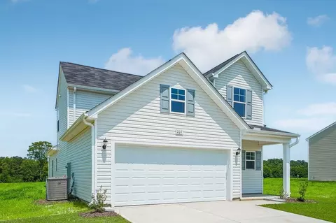 207 Hallwood Dr, Pikeville, NC 27863