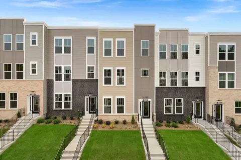18032 Alicia Ave, Dumfries, VA 22026