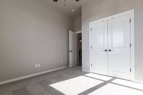 Bedroom - 2920 E Northampton St, Broken Arrow, OK 74014 photo 7 of 14