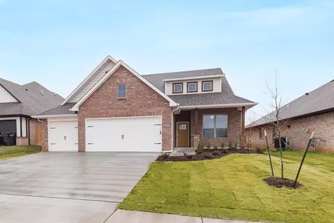 Exterior - 2920 E Northampton St, Broken Arrow, OK 74014 photo 20 of 28