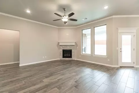 Living - 2920 E Northampton St, Broken Arrow, OK 74014 photo 4 of 13
