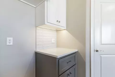 Kitchen - 2920 E Northampton St, Broken Arrow, OK 74014 photo 12 of 15