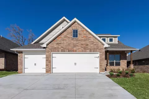 Exterior - 2920 E Northampton St, Broken Arrow, OK 74014 photo 2 of 28