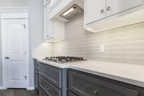 Kitchen - 2920 E Northampton St, Broken Arrow, OK 74014 photo 14 of 15