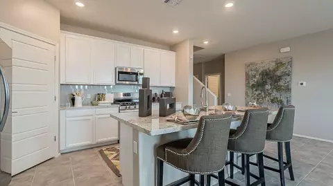 Kitchen - 12894 E Curly Neal Dr, Vail, AZ 85641 photo 5 of 12