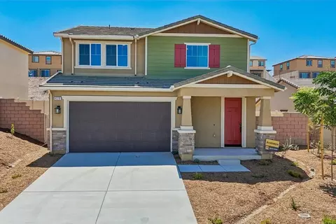 4518 Avellino Pl, Lake Elsinore, CA 92530