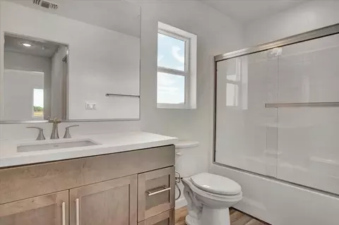 Bath - 1729 River Vista Way, Lompoc, CA 93436 photo 2 of 2