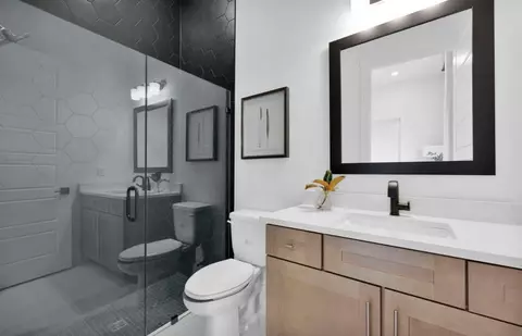 Bath - 10097 Amara Ranch Dr, Lake Worth, FL 33449 photo 3 of 4