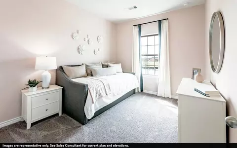 Bedroom - 10610 Flight Deck Ct, Conroe, TX 77303 photo 2 of 8