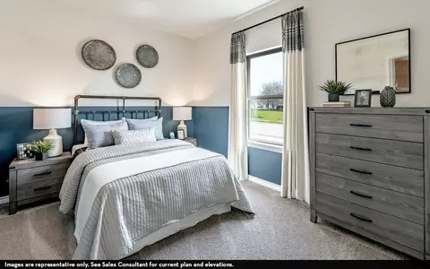 Bedroom - 10610 Flight Deck Ct, Conroe, TX 77303 photo 3 of 8