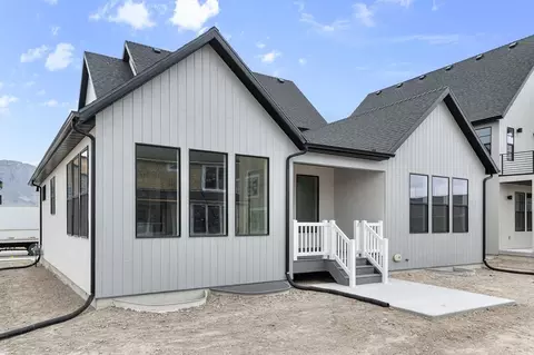 Exterior - 1948 N Ostler Peak Rd, Daniel, UT 84032 photo 4 of 4