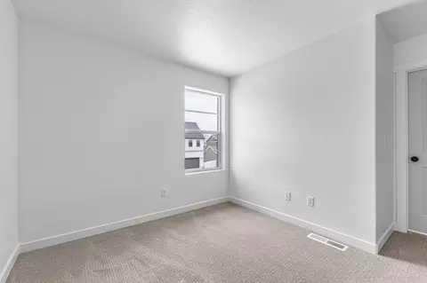 Bedroom - 1948 N Ostler Peak Rd, Daniel, UT 84032 photo 1 of 5