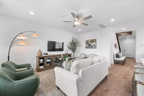Entry Way - 108 Jenjira Way, Mcgregor, TX 76657 photo 6 of 6