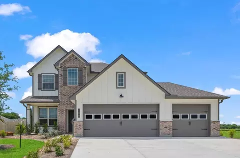 Exterior - 108 Jenjira Way, Mcgregor, TX 76657 photo 4 of 4