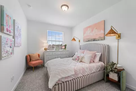 Bedroom - 108 Jenjira Way, Mcgregor, TX 76657 photo 4 of 5