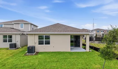 Exterior - 2326 Anders Dr, Parrish, FL 34219 photo 4 of 8