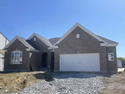5978 Hawks Ln, Milford, OH 45150