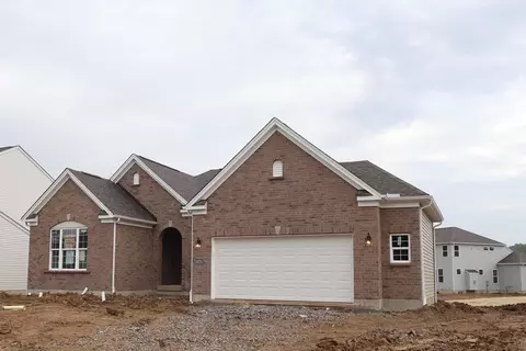 5978 Hawks Ln, Milford, OH 45150