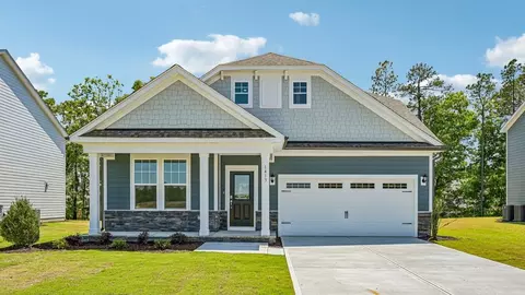 1413 Green Cypress Dr, Zebulon, NC 27597