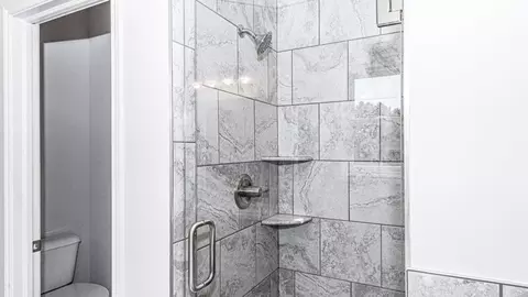 Bath - 930 E Drahner Rd, Oxford, MI 48371 photo 6 of 11